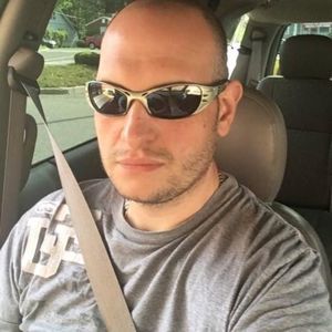 Meet your Posher, Thomas